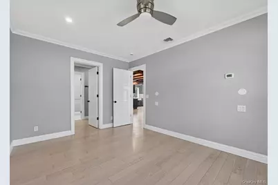 27 Pacific Avenue, Nanuet, NY 10954 - Photo 16