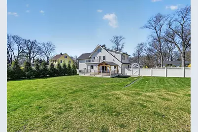 27 Pacific Avenue, Nanuet, NY 10954 - Photo 44