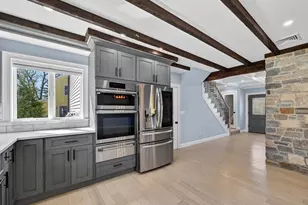 27 Pacific Ave, Nanuet, NY 10954 - Photo 14