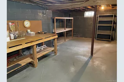 152 N Fulton Avenue, Lindenhurst, NY 11757 - Photo 22