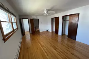 152 N Fulton Ave, Lindenhurst, NY 11757 - Photo 16