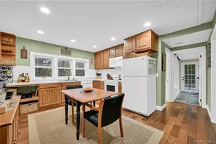 24 Baldwin Ln, Mahopac, NY 10541 - Photo 10