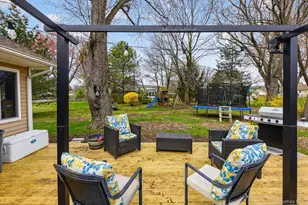 8 Francis St, Newburgh, NY 12550 - Photo 14