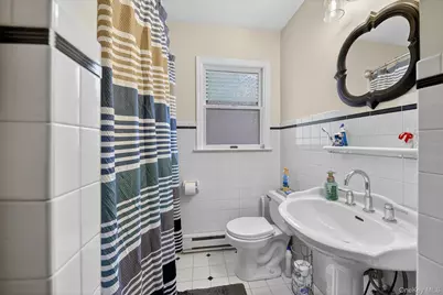 8 Francis Street, Newburgh, NY 12550 - Photo 12