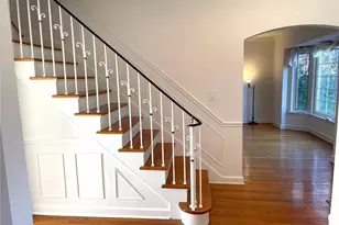 106 Trumbull Rd, Manhasset, NY 11030 - Photo 10