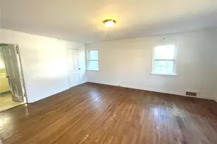 106 Trumbull Rd, Manhasset, NY 11030 - Photo 20