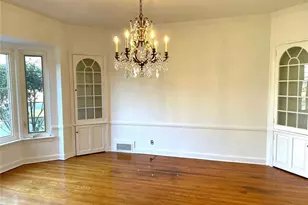 106 Trumbull Rd, Manhasset, NY 11030 - Photo 8