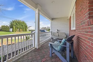 133 Thornwood Rd, Massapequa Park, NY 11762 - Photo 38