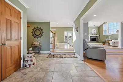 133 Thornwood Road, Massapequa Park, NY 11762 - Photo 4