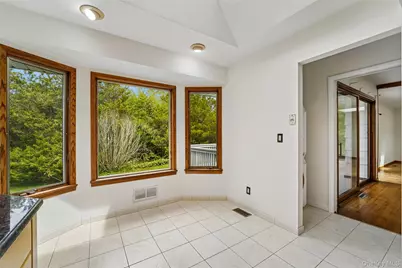 16 Jill Drive, West Nyack, NY 10994 - Photo 8