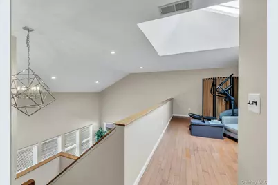 18 Daisy Court, Farmingdale, NY 11735 - Photo 18