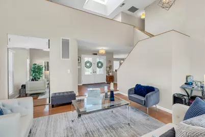 18 Daisy Court, Farmingdale, NY 11735 - Photo 8