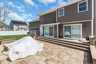 18 Daisy Ct, Farmingdale, NY 11735 - Photo 28