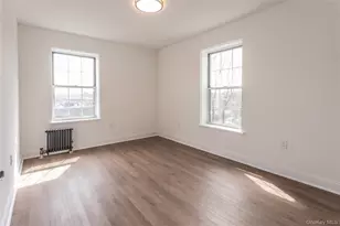 55-23 31st Ave, Woodside, NY 11377 - Photo 18