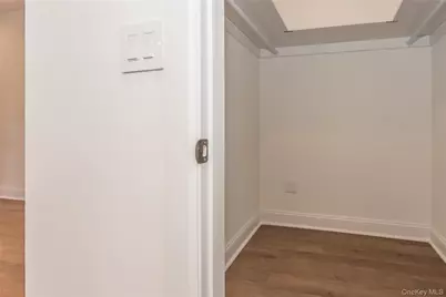 55-23 31 Avenue #4, Woodside, NY 11377 - Photo 24