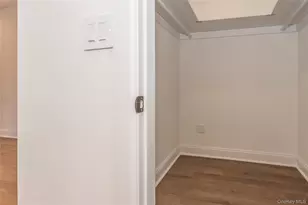 55-23 31st Ave, Woodside, NY 11377 - Photo 24