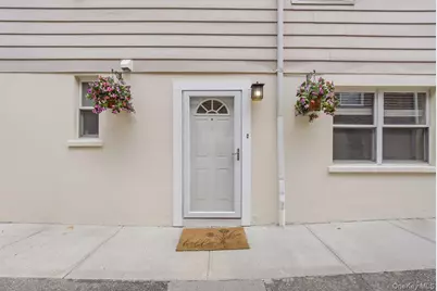 75 Woodlawn Avenue, Yonkers, NY 10704 - Photo 26