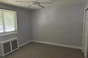 260-33 73rd Ave, Glen Oaks, NY 11004 - Photo 6