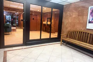 21 Bond St, Great Neck, NY 11021 - Photo 2