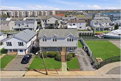 955 S Long Beach Avenue, Freeport, NY 11520 - Photo 38