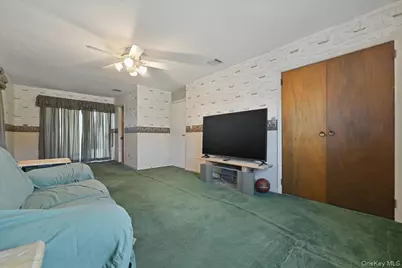 955 S Long Beach Avenue, Freeport, NY 11520 - Photo 16