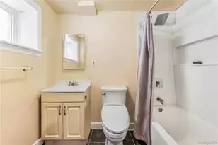2515 Woodhull Ave, Bronx, NY 10469 - Photo 28