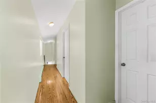 2515 Woodhull Ave, Bronx, NY 10469 - Photo 12