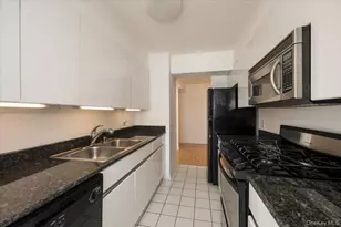 170 W Broadway, Long Beach, NY 11561 - Photo 14