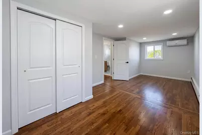 61 Cheshire Road, Bethpage, NY 11714 - Photo 14