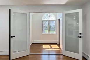 61 Cheshire Rd, Bethpage, NY 11714 - Photo 4