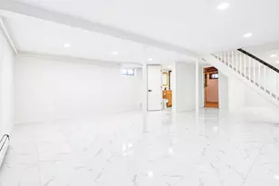61 Cheshire Rd, Bethpage, NY 11714 - Photo 22