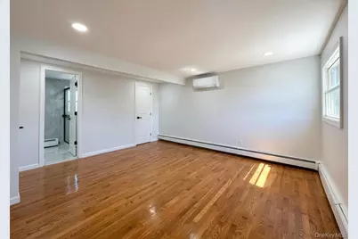 61 Cheshire Road, Bethpage, NY 11714 - Photo 16