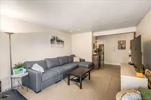 144-55 Melbourne Ave, Flushing, NY 11367 - Photo 4