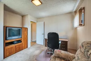 200 Victory Dr, Massapequa Park, NY 11762 - Photo 18