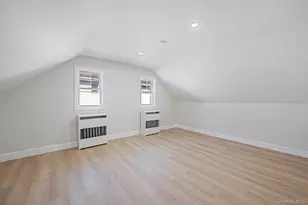 17 Riverside St, Amityville, NY 11701 - Photo 22