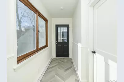 47 Edgewood Road, Port Washington, NY 11050 - Photo 12