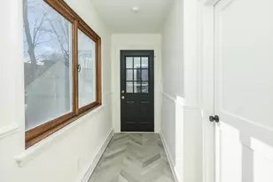 47 Edgewood Rd, Port Washington, NY 11050 - Photo 12