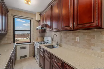 4035 Ithaca Street #5D, Elmhurst, NY 11373 - Photo 6