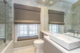 155 Estate Ct, Roslyn Heights, NY 11577 - Photo 30