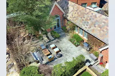 155 Estate Court, Roslyn Heights, NY 11577 - Photo 42