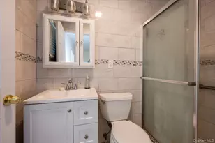 167 Maple Ave, East Meadow, NY 11554 - Photo 10