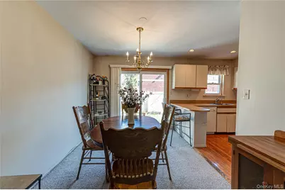 195 N Centre Avenue #25, Rockville Centre, NY 11570 - Photo 8