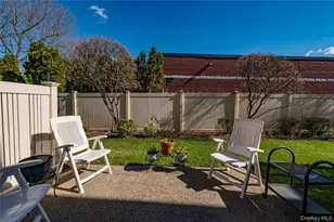 195 N Centre Ave, Rockville Centre, NY 11570 - Photo 22