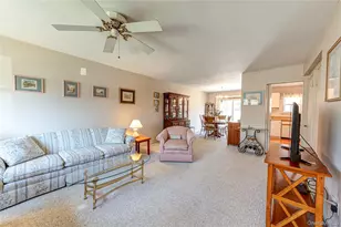 195 N Centre Ave, Rockville Centre, NY 11570 - Photo 4