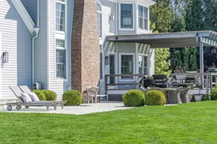 350 Laurel Way, Laurel, NY 11948 - Photo 30