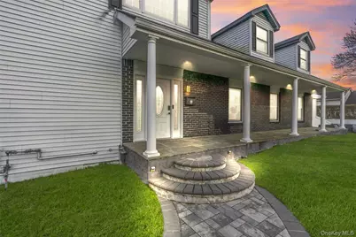 345 Durkee Lane, Patchogue, NY 11772 - Photo 2