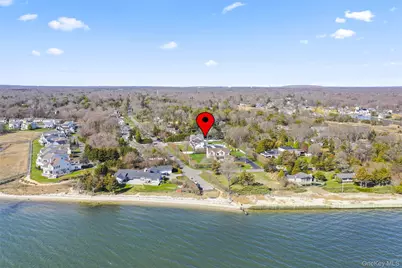 345 Durkee Lane, Patchogue, NY 11772 - Photo 38