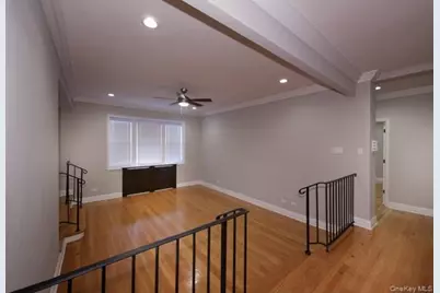 365 Stewart Avenue #C02, Garden City, NY 11530 - Photo 4