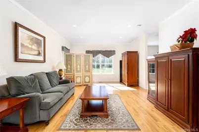 6 Mimosa Street, Miller Place, NY 11764 - Photo 4