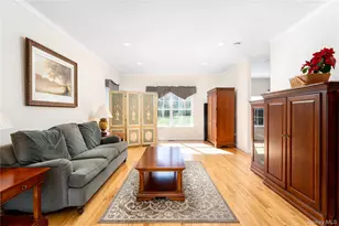 6 Mimosa St, Miller Place, NY 11764 - Photo 4